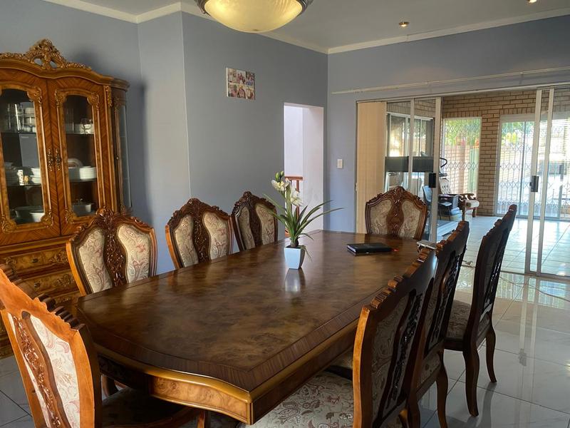 5 Bedroom Property for Sale in Balmoral Eastern Cape